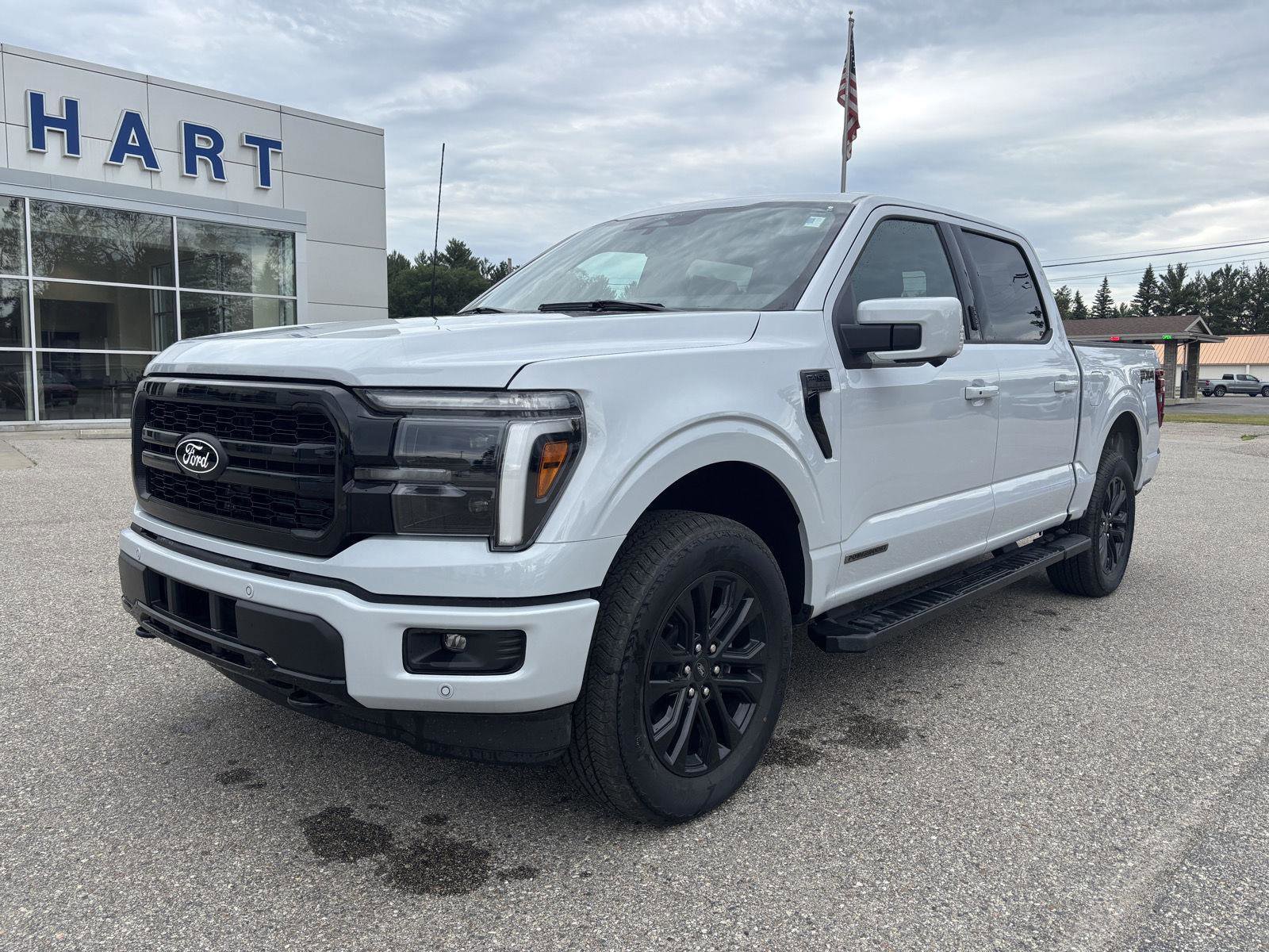 New 2025 Ford F150 Lariat w/ Equipment Group 502A High image 7