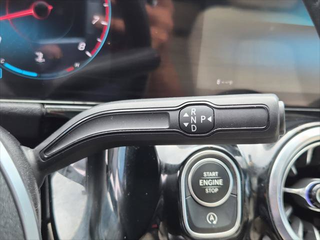 Used 2022 Mercedes-Benz GLA 250 4MATIC w/ Premium Package Lite image 32
