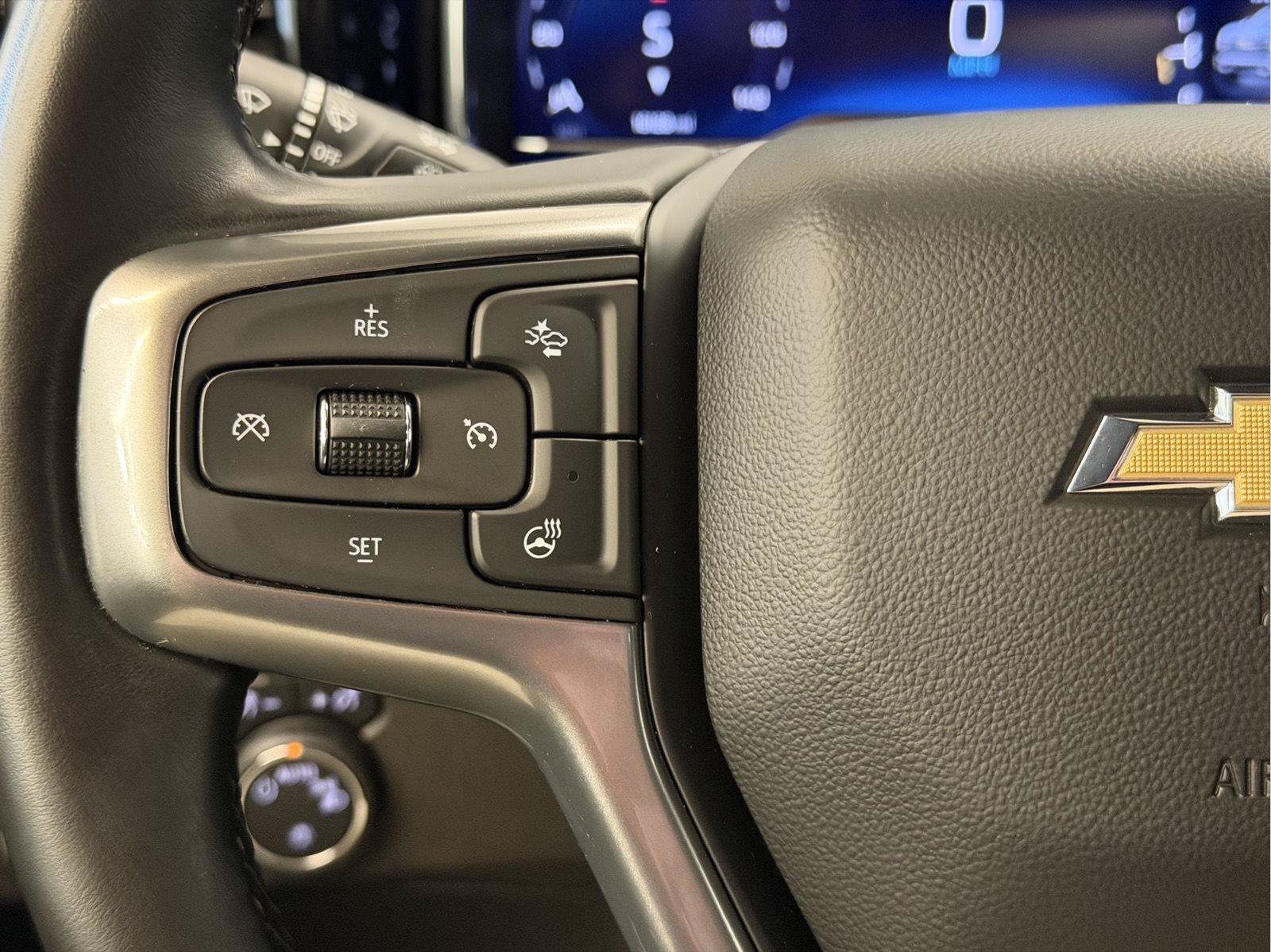 Used 2024 Chevrolet Silverado 1500 LT AWD/4WD image 14