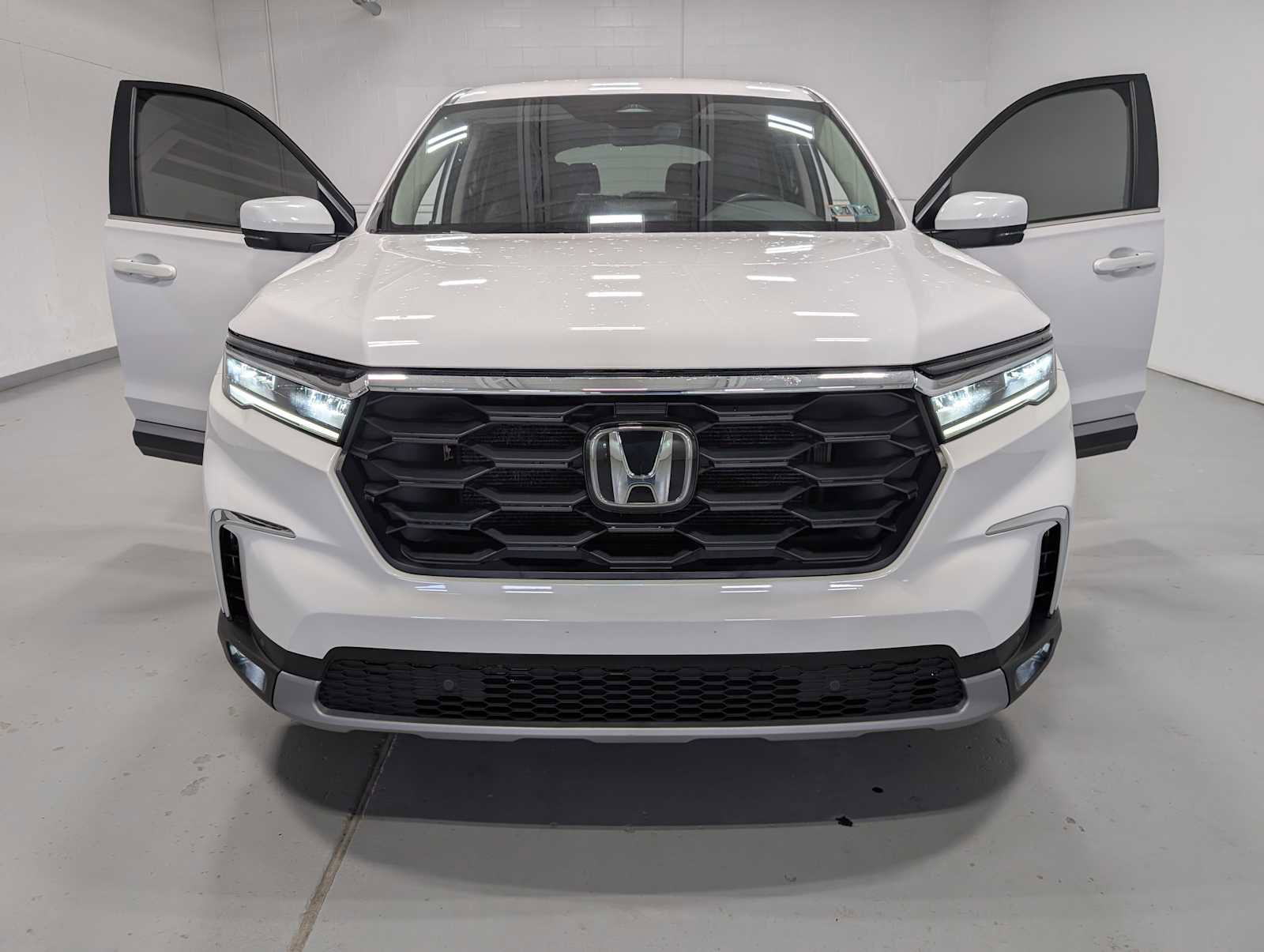 Used 2023 Honda Pilot EX-L image 15