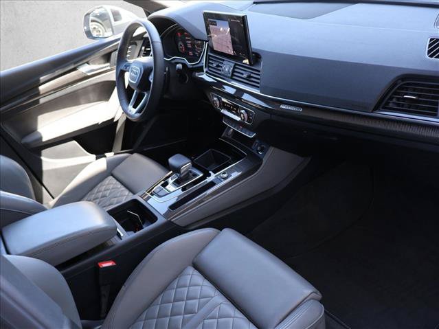 Used 2023 Audi SQ5 Prestige AWD/4WD image 30