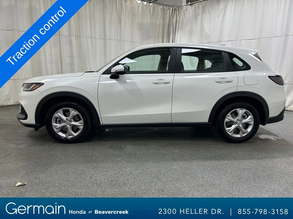 Certified 2025 Honda HR-V LX image 6