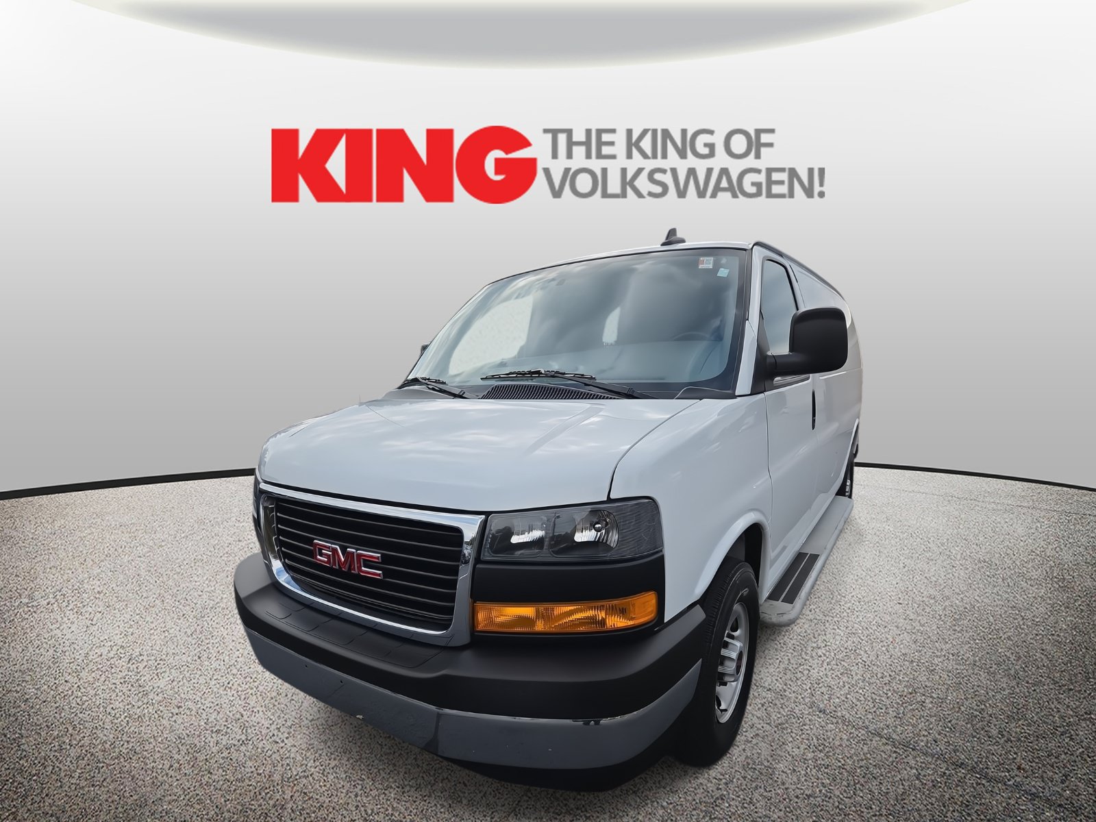 Used 2024 GMC Savana 2500 w/ Driver Convenience Package RWD image 3