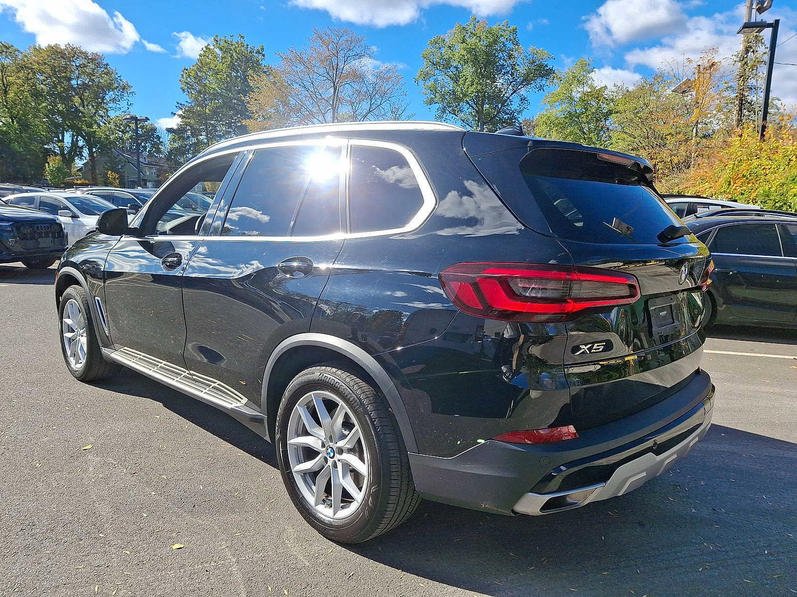 Used 2023 BMW X5 xDrive40i w/ Climate Comfort Package image 19