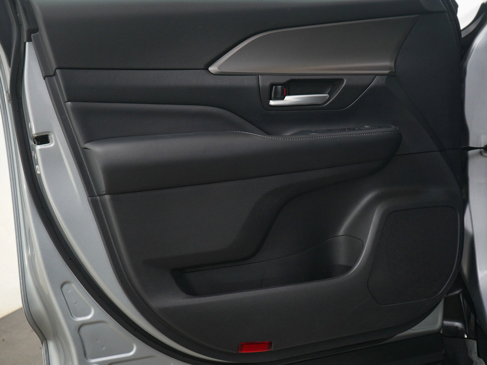 Used 2024 Toyota Grand Highlander XLE image 20