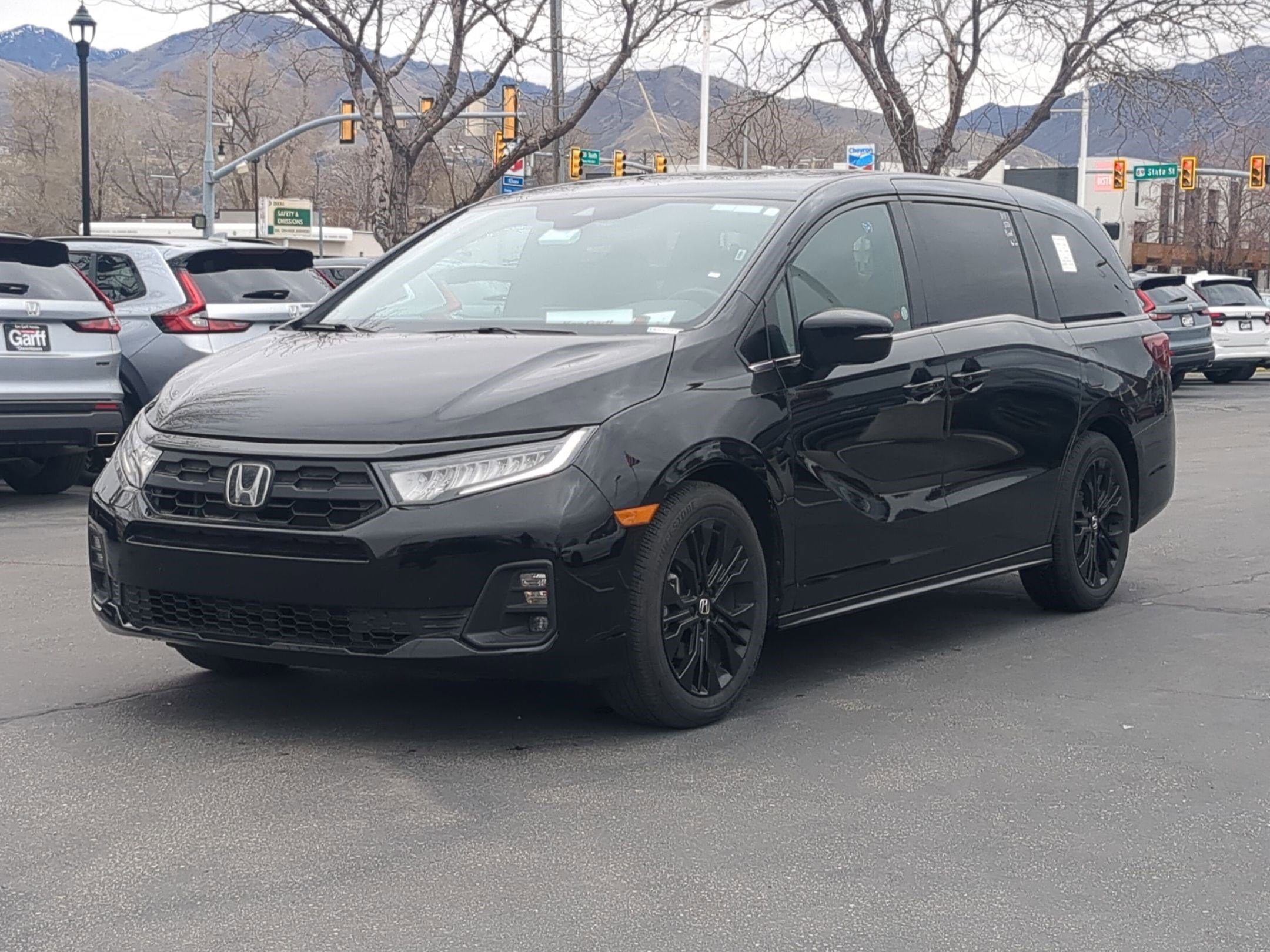 Used 2025 Honda Odyssey Sport-L image 11