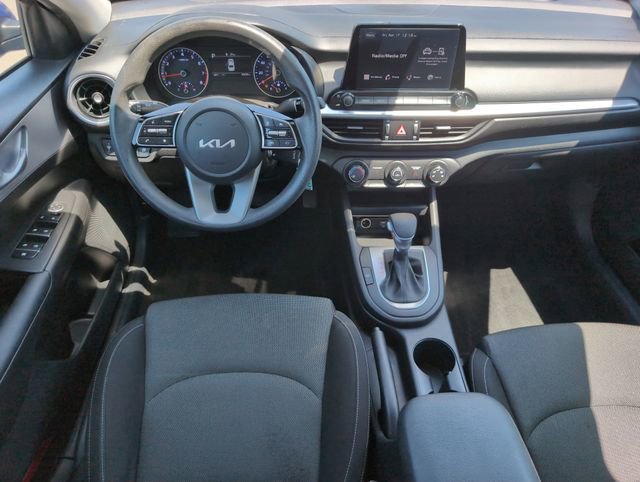 Used 2023 Kia Forte LXS w/ LXS Technology Package image 27