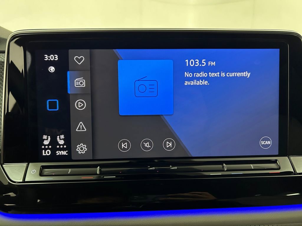 Used 2025 Volkswagen Atlas Cross Sport SEL Premium R-Line image 11