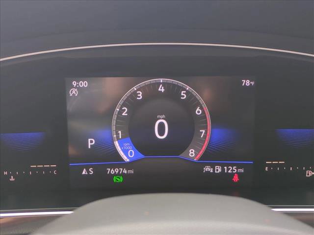 Used 2022 Volkswagen Tiguan SE image 11