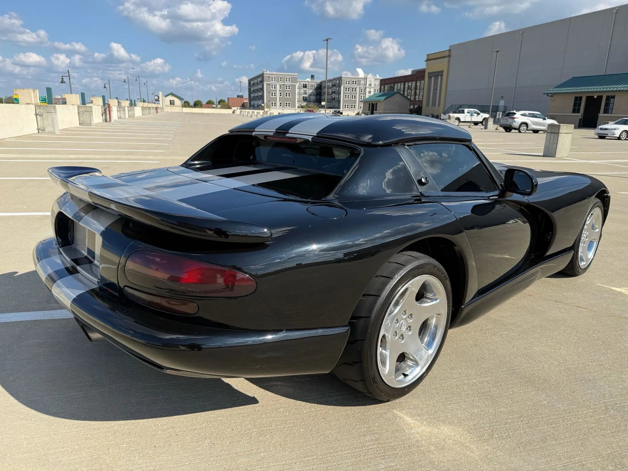 Used 2000 Dodge Viper RT/10 image 6