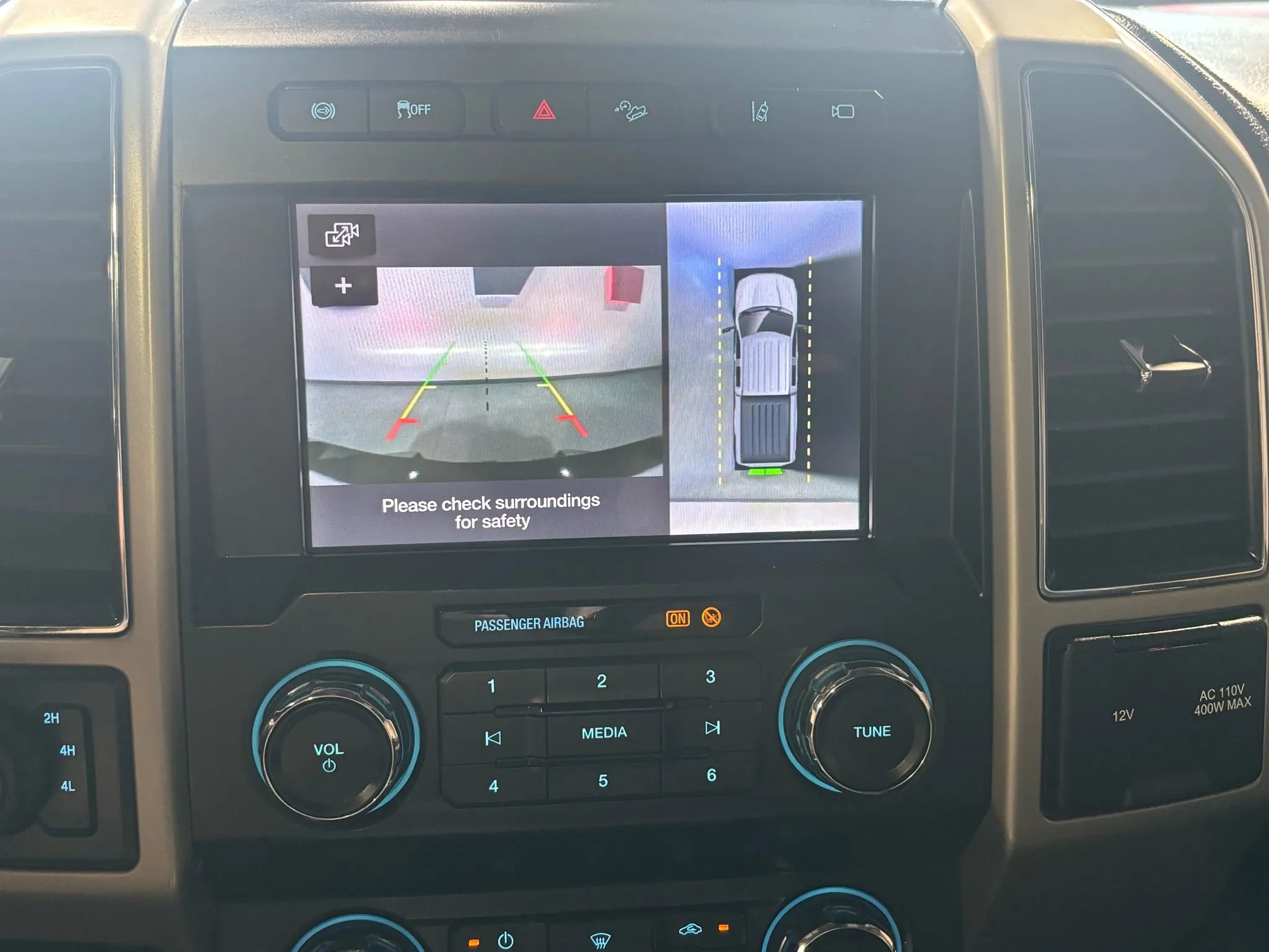 Used 2019 Ford F350 Lariat w/ Lariat Ultimate Package image 17
