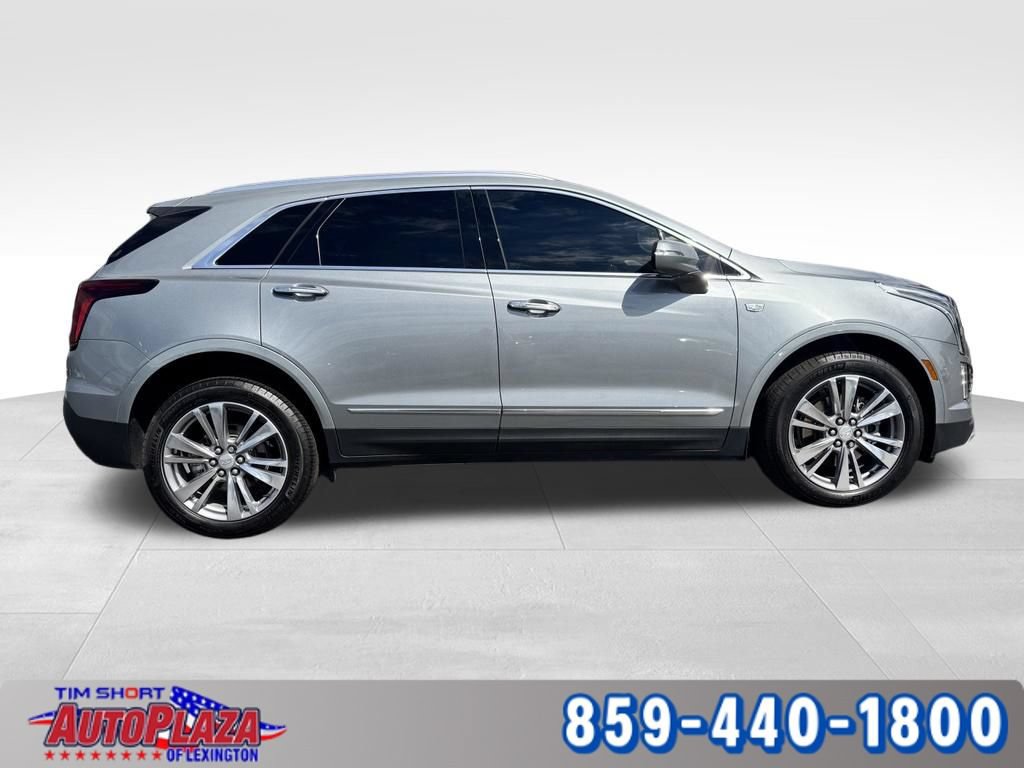 Used 2024 Cadillac XT5 Premium Luxury FWD image 9