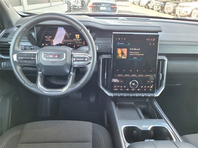 Used 2025 GMC Acadia Elevation image 7