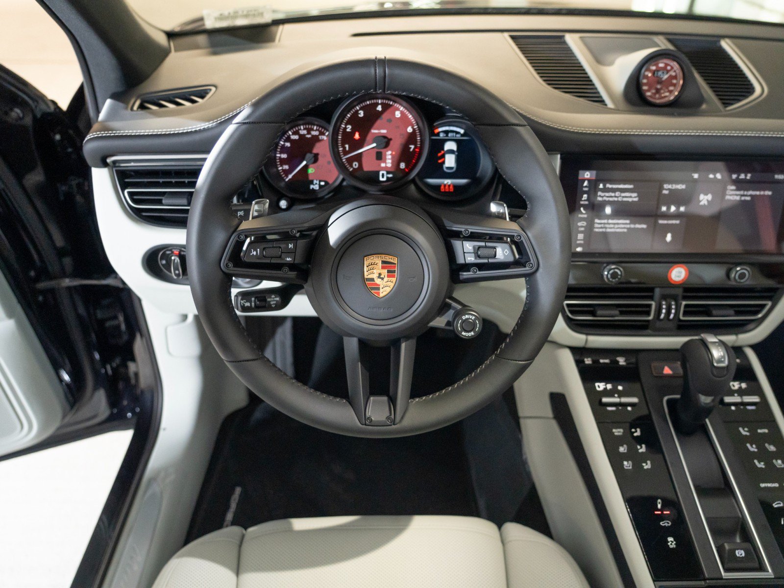 New 2026 Porsche Macan S AWD/4WD image 26