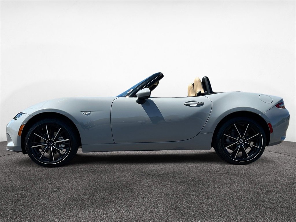 New 2025 MAZDA MX-5 Miata Grand Touring image 3