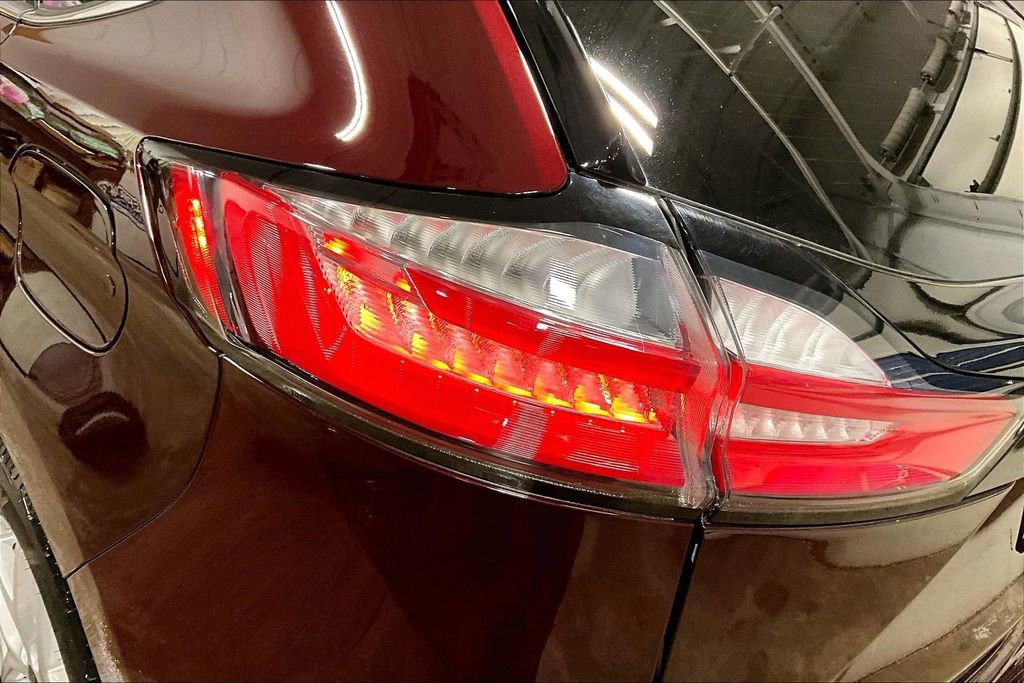 Certified 2024 Ford Edge SEL w/ Convenience Package image 28