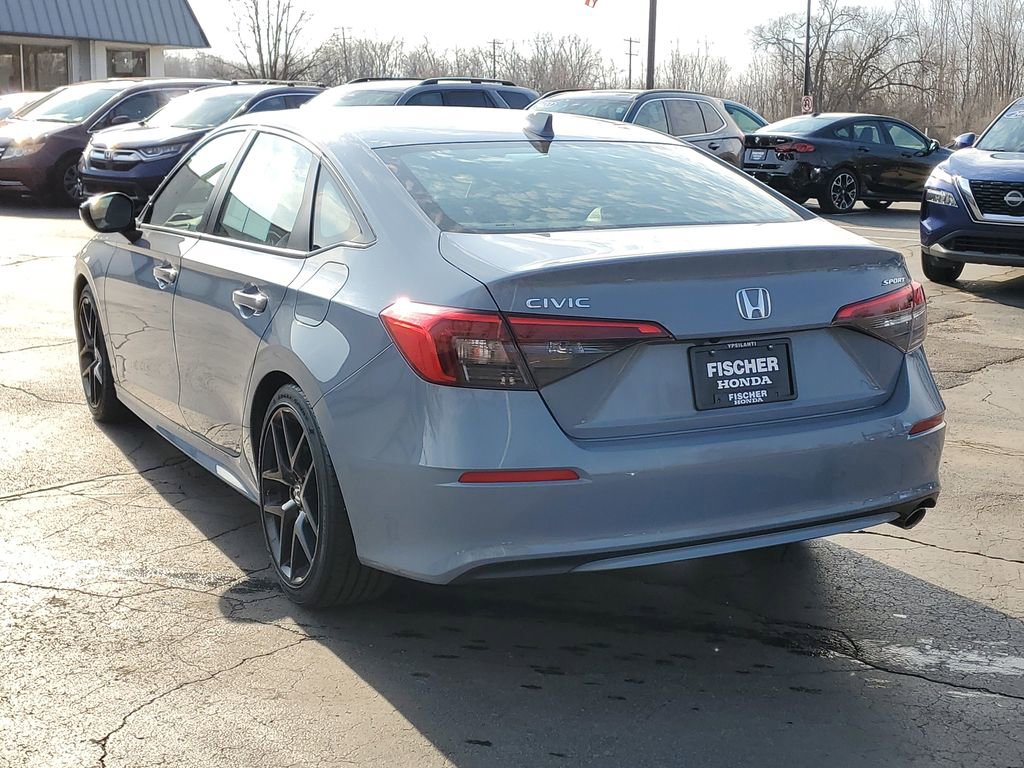 Used 2024 Honda Civic Sport image 4