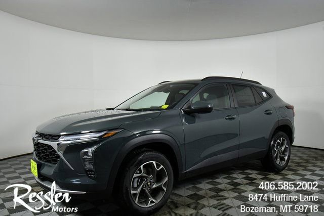 New 2026 Chevrolet Trax LT w/ Driver Confidence Package