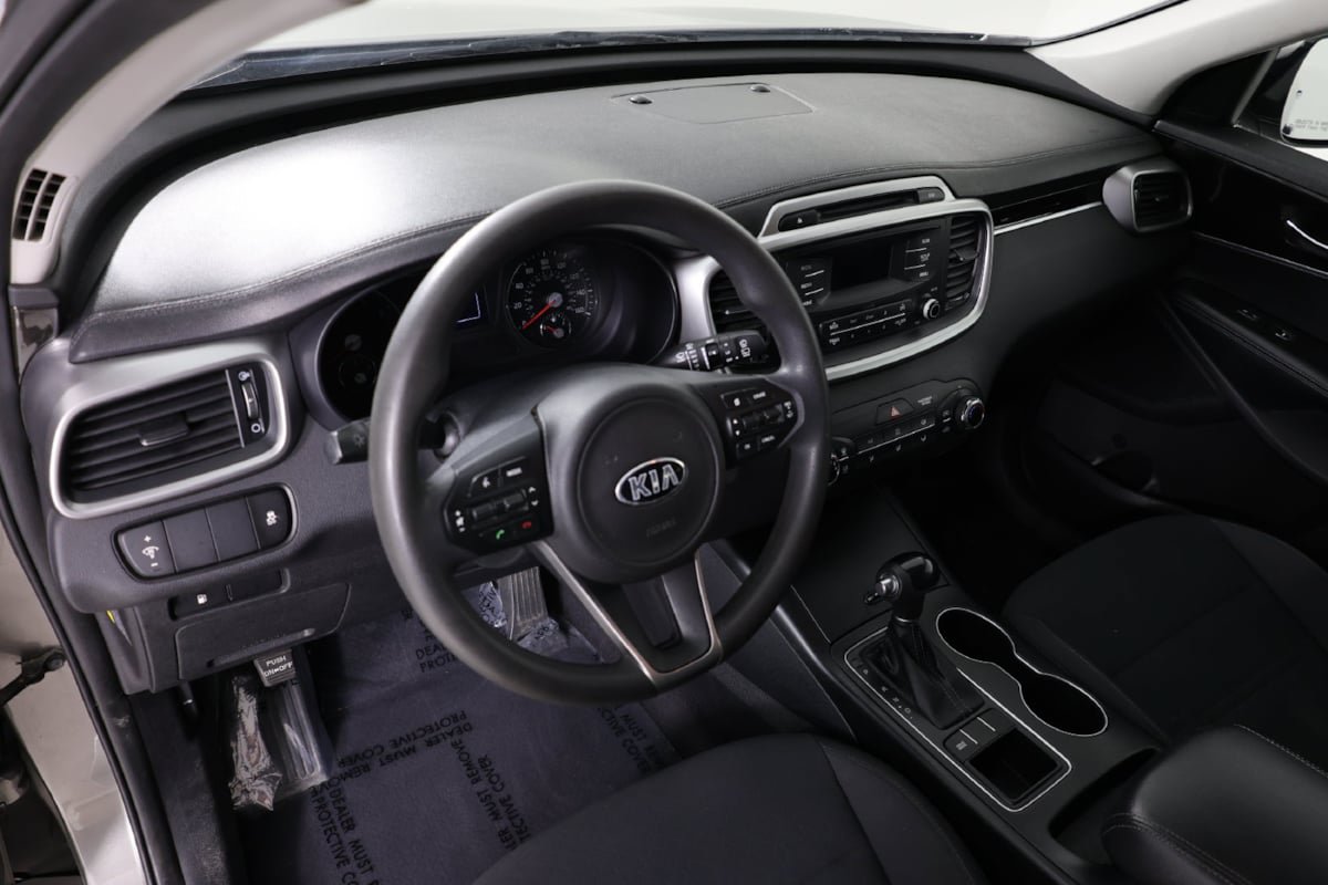 Used 2016 Kia Sorento L FWD image 16