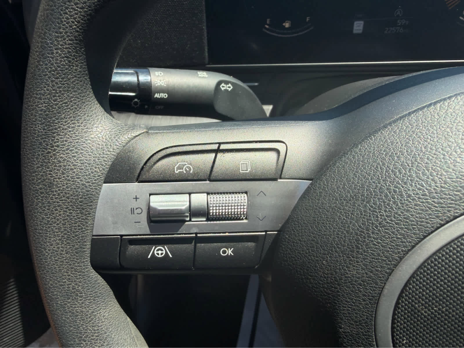 Used 2025 Hyundai Kona SE FWD image 18
