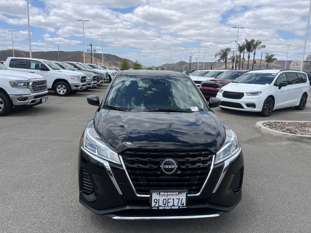 Used 2024 Nissan Kicks S FWD image 3