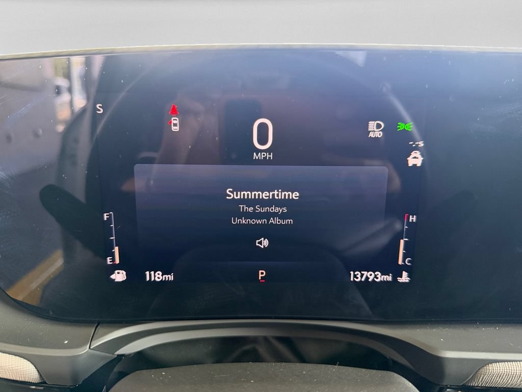 Used 2025 Buick Envista Avenir FWD image 21