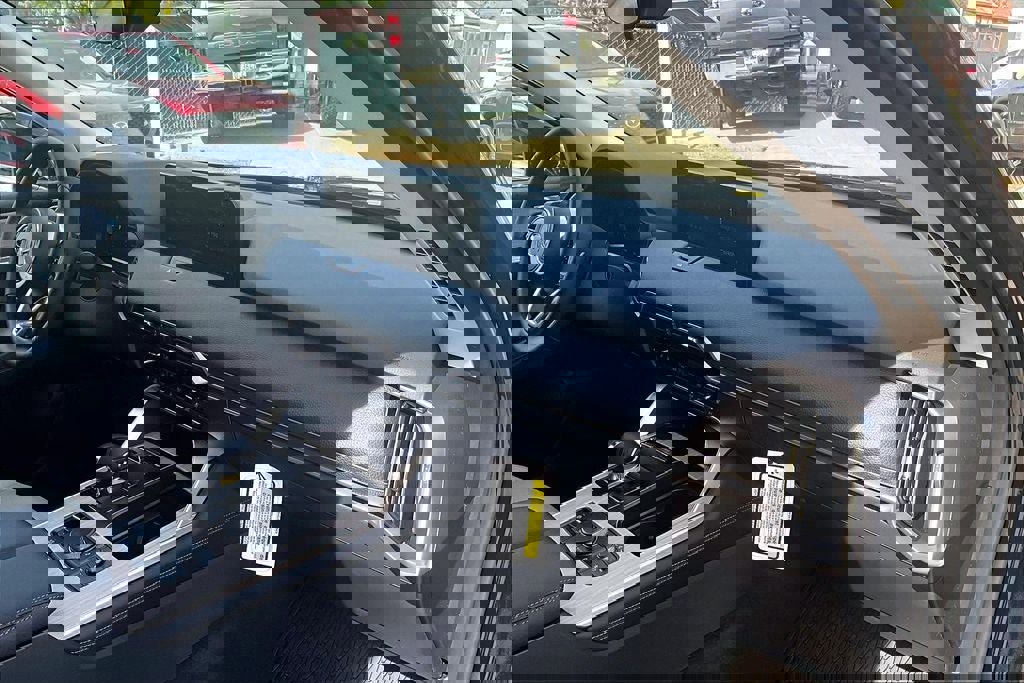 New 2026 MAZDA CX-90 Plug-In Hybrid w/ Preferred image 16