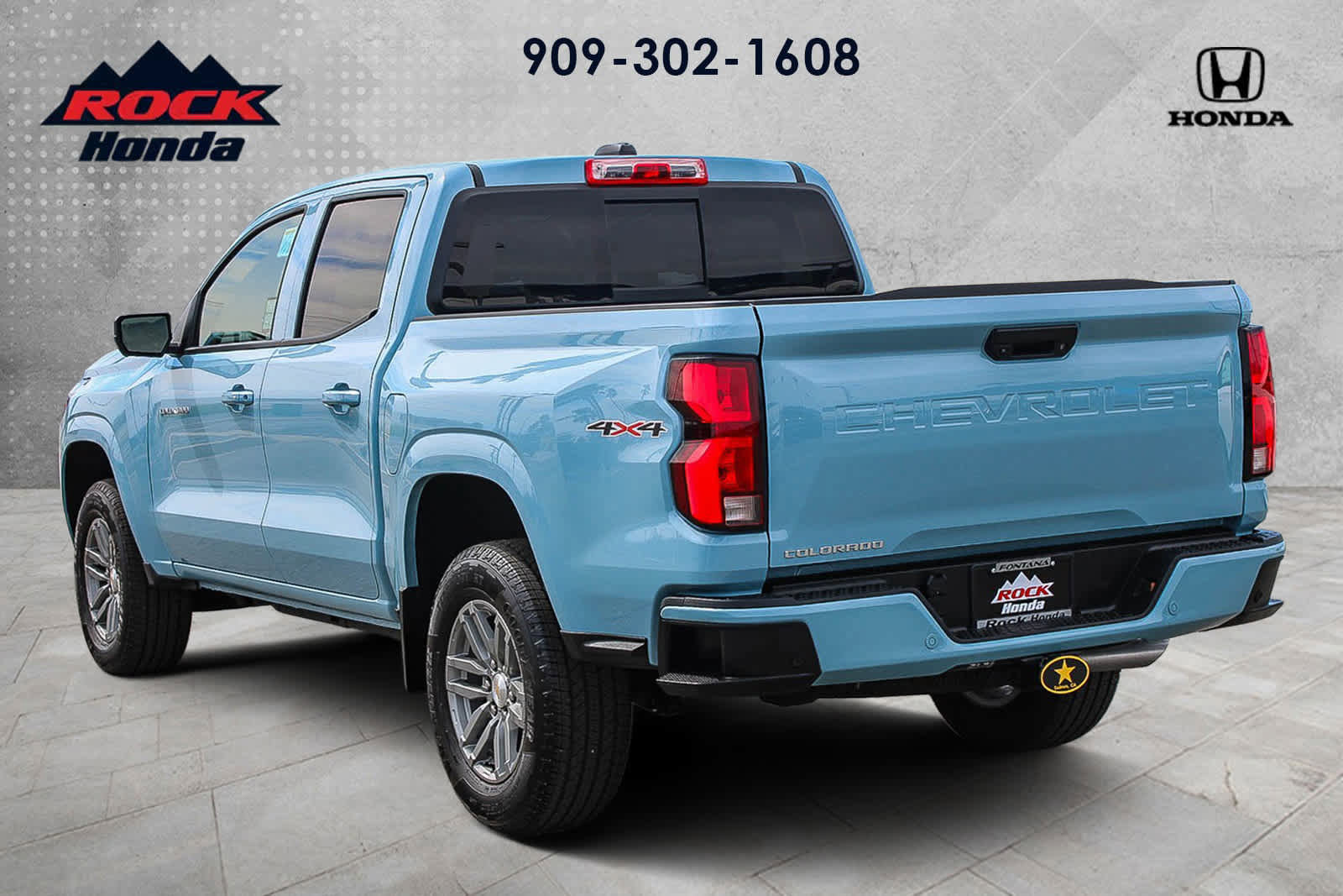 Used 2025 Chevrolet Colorado LT w/ LT Convenience Package image 6