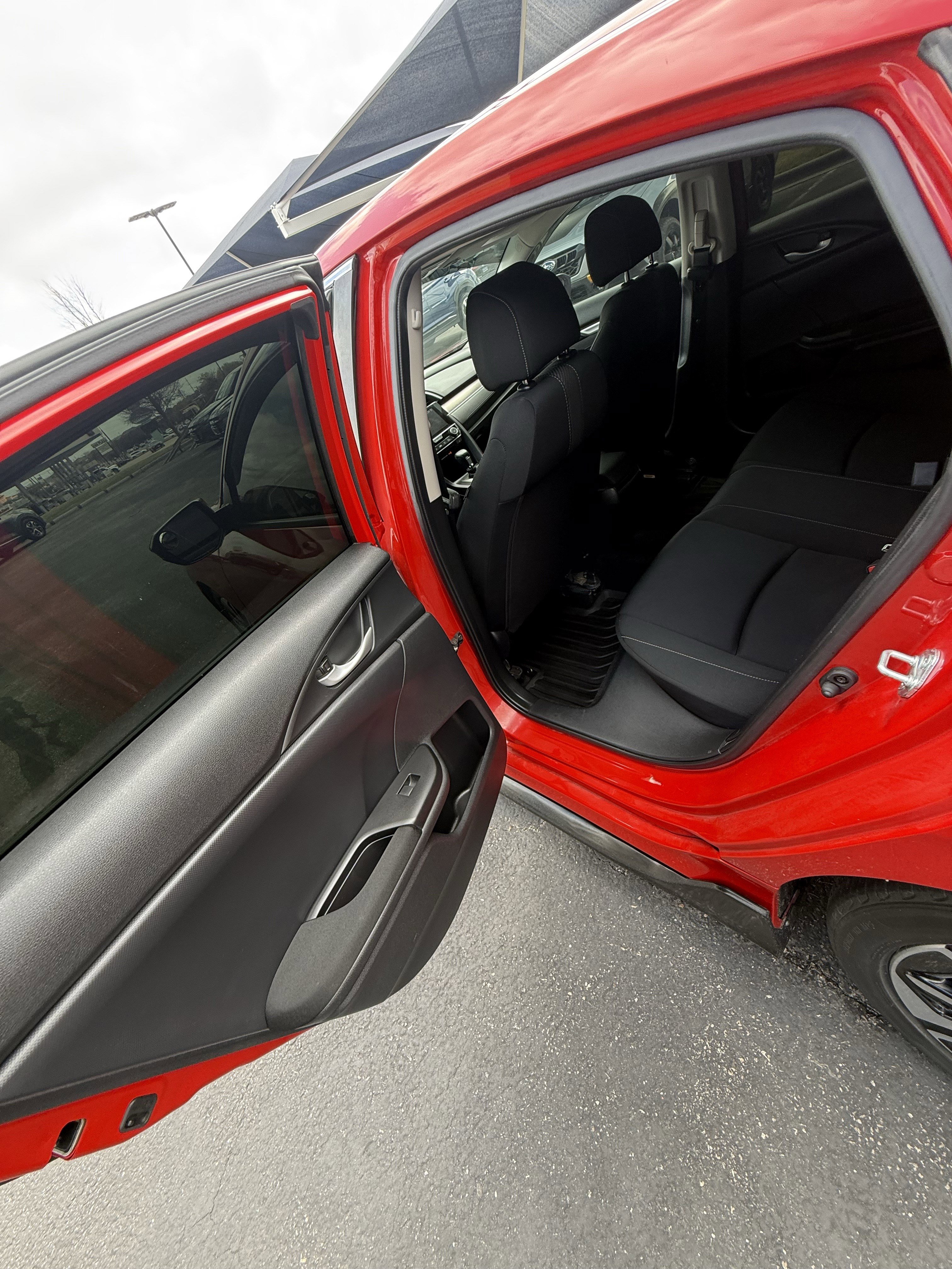 Used 2018 Honda Civic EX-T image 11