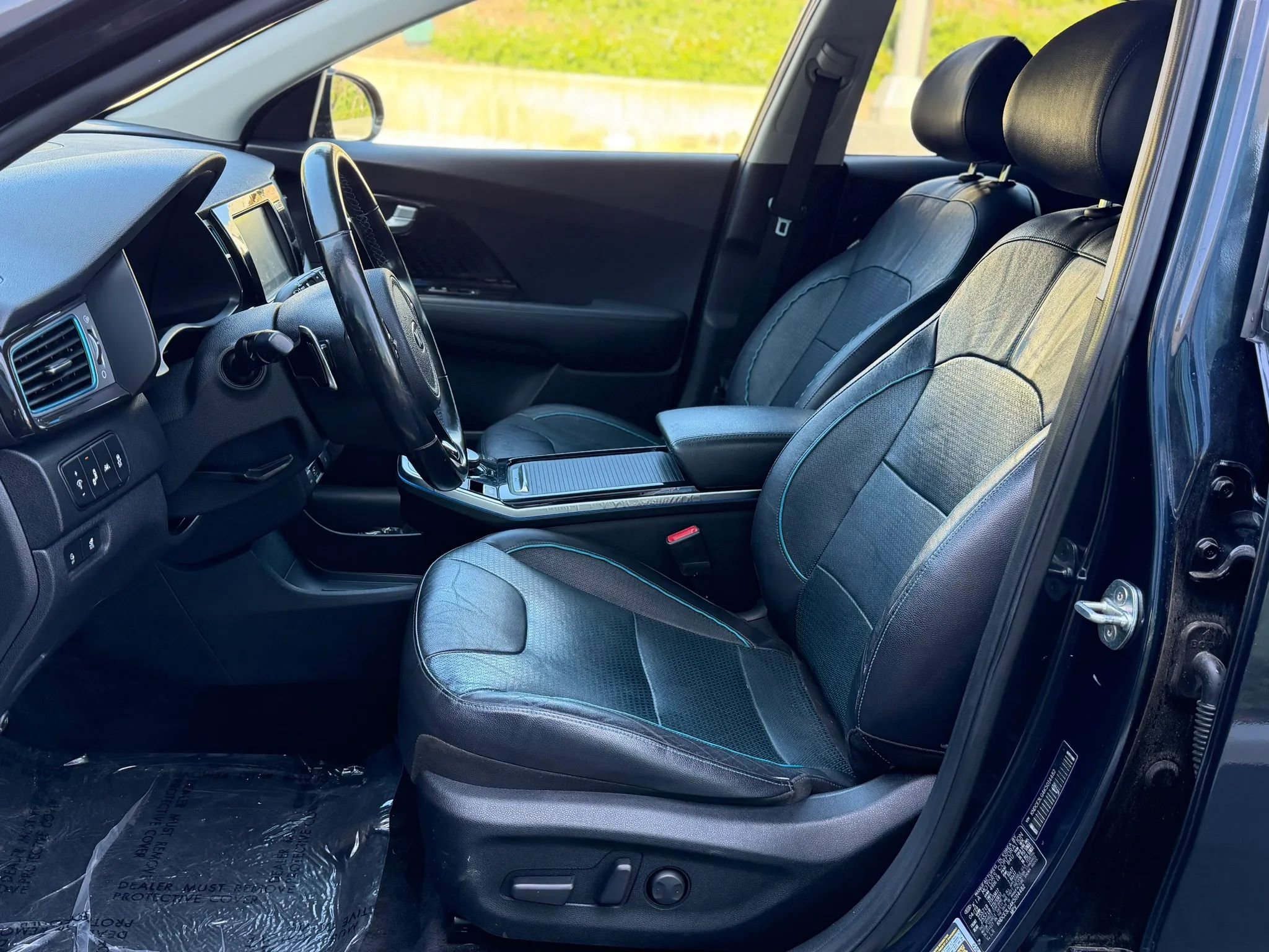 Used 2019 Kia Niro EX Premium FWD image 7