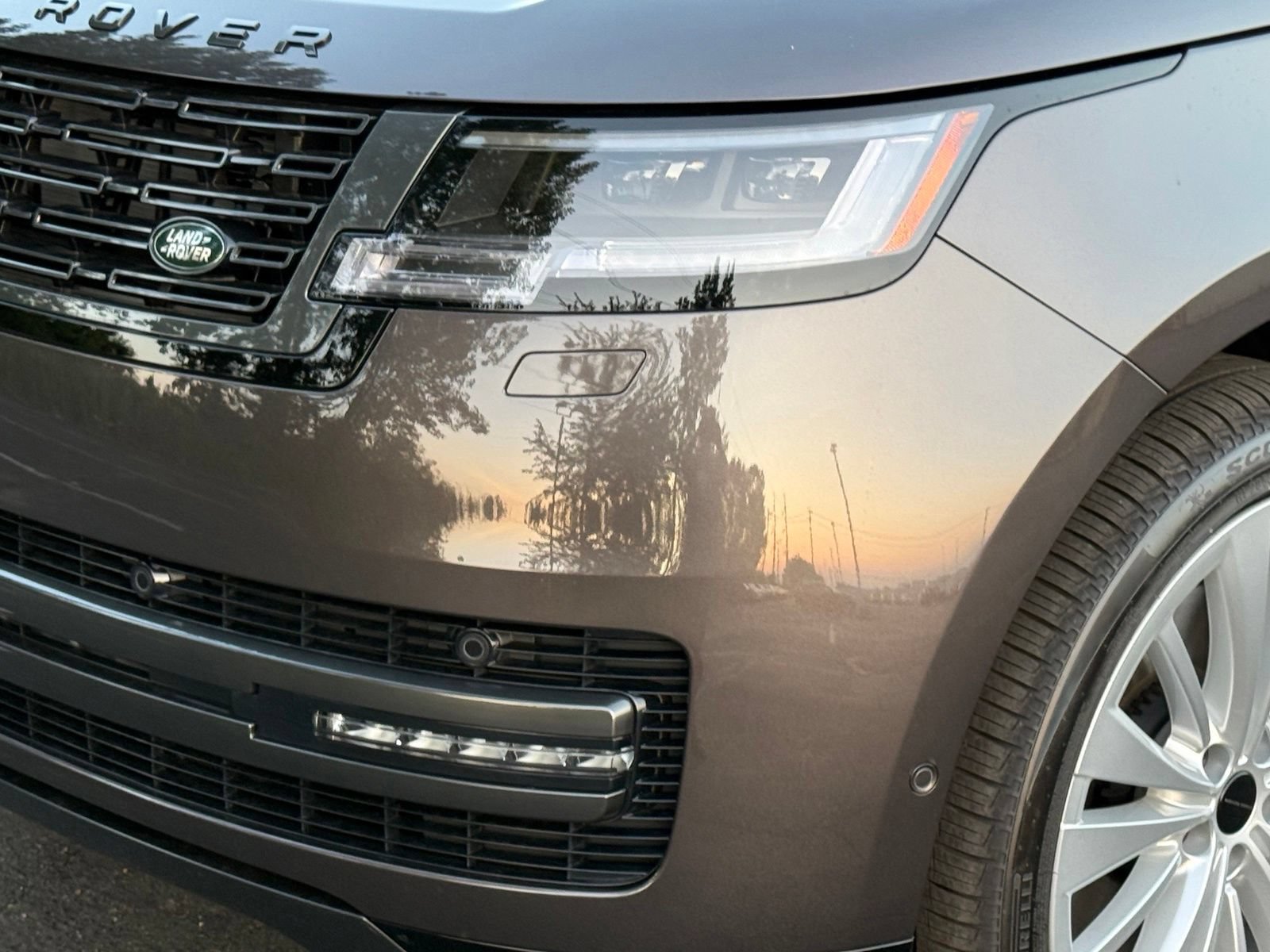 New 2026 Land Rover Range Rover SE AWD/4WD image 11