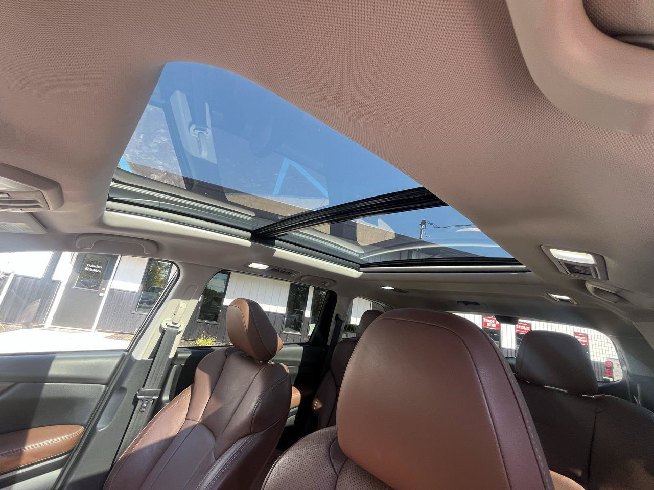 Used 2019 Subaru Ascent Touring w/ Popular Package #3 AWD/4WD image 19