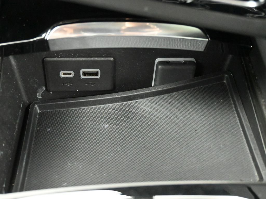 Used 2023 Buick Envision Essence FWD image 14