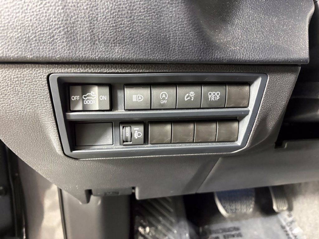 Used 2024 Toyota Tundra SR5 AWD/4WD image 13
