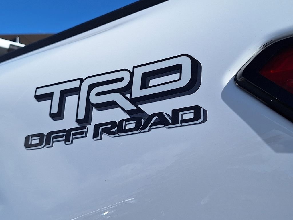 Used 2024 Toyota Tacoma TRD Off-Road image 25