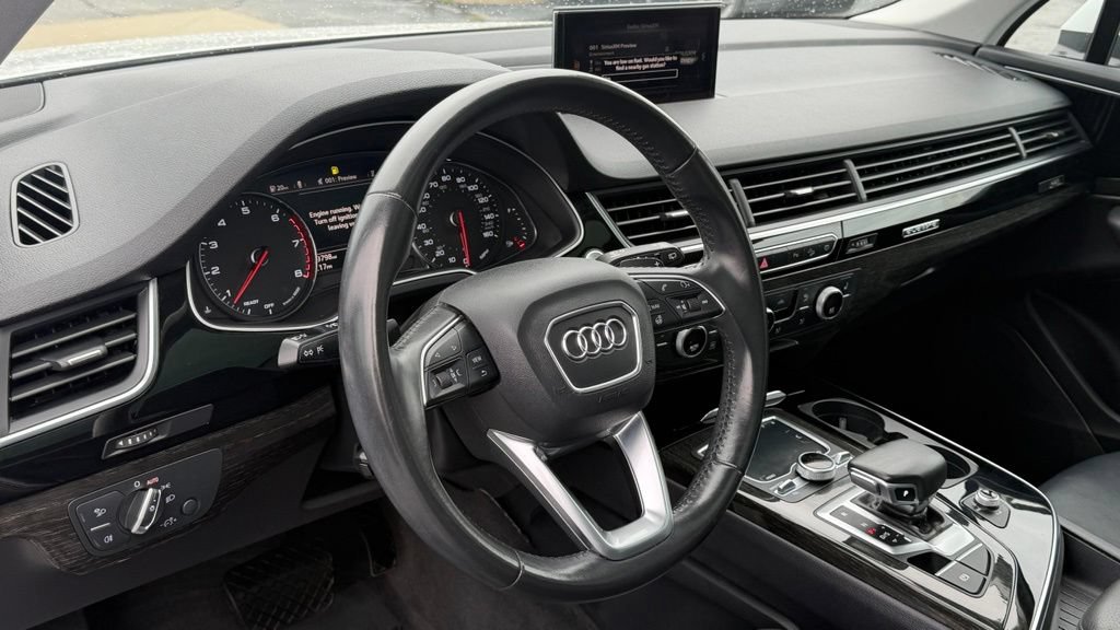 Used 2019 Audi Q7 3.0T Premium AWD/4WD image 12