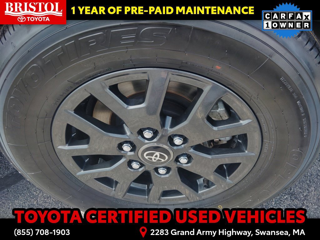 Certified 2025 Toyota 4Runner SR5 AWD/4WD image 14