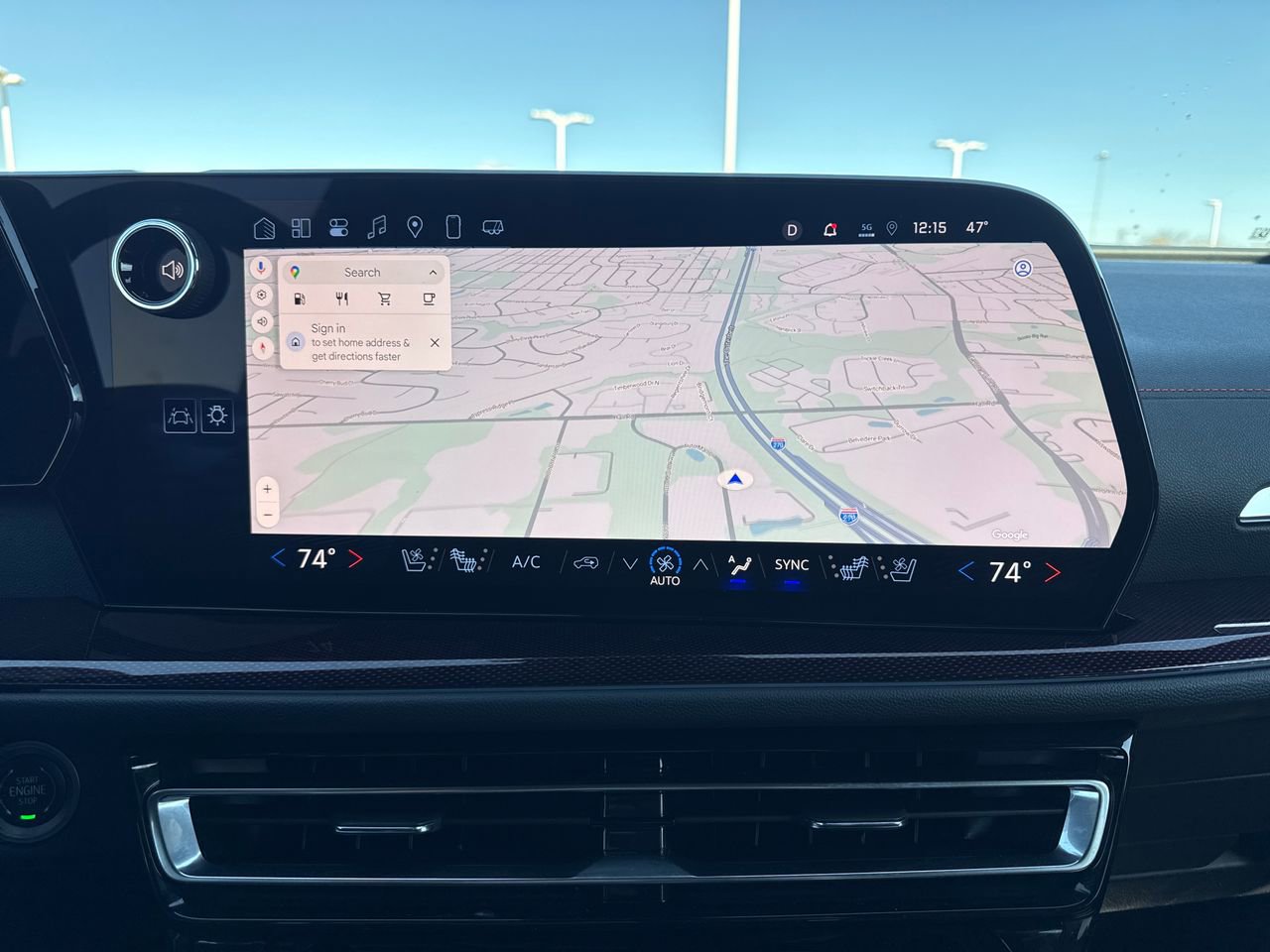 Used 2025 Chevrolet Traverse RS image 23