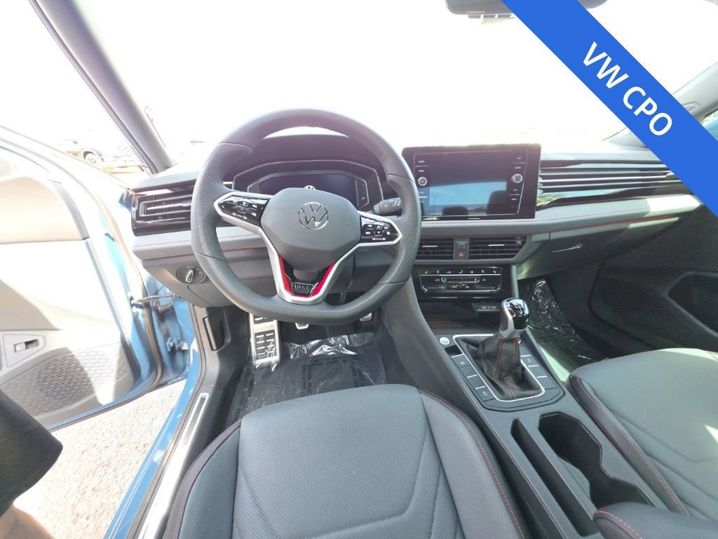 Certified 2025 Volkswagen Jetta GLI Autobahn FWD image 13
