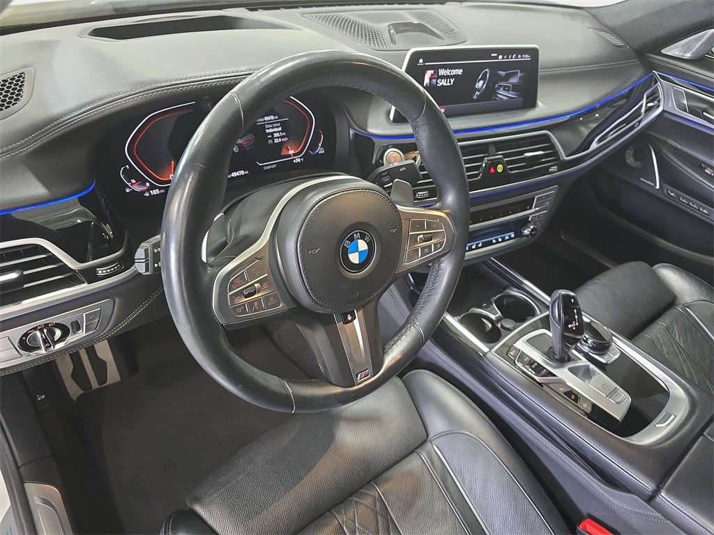 Used 2020 BMW 750i xDrive w/ Autobahn Package image 16