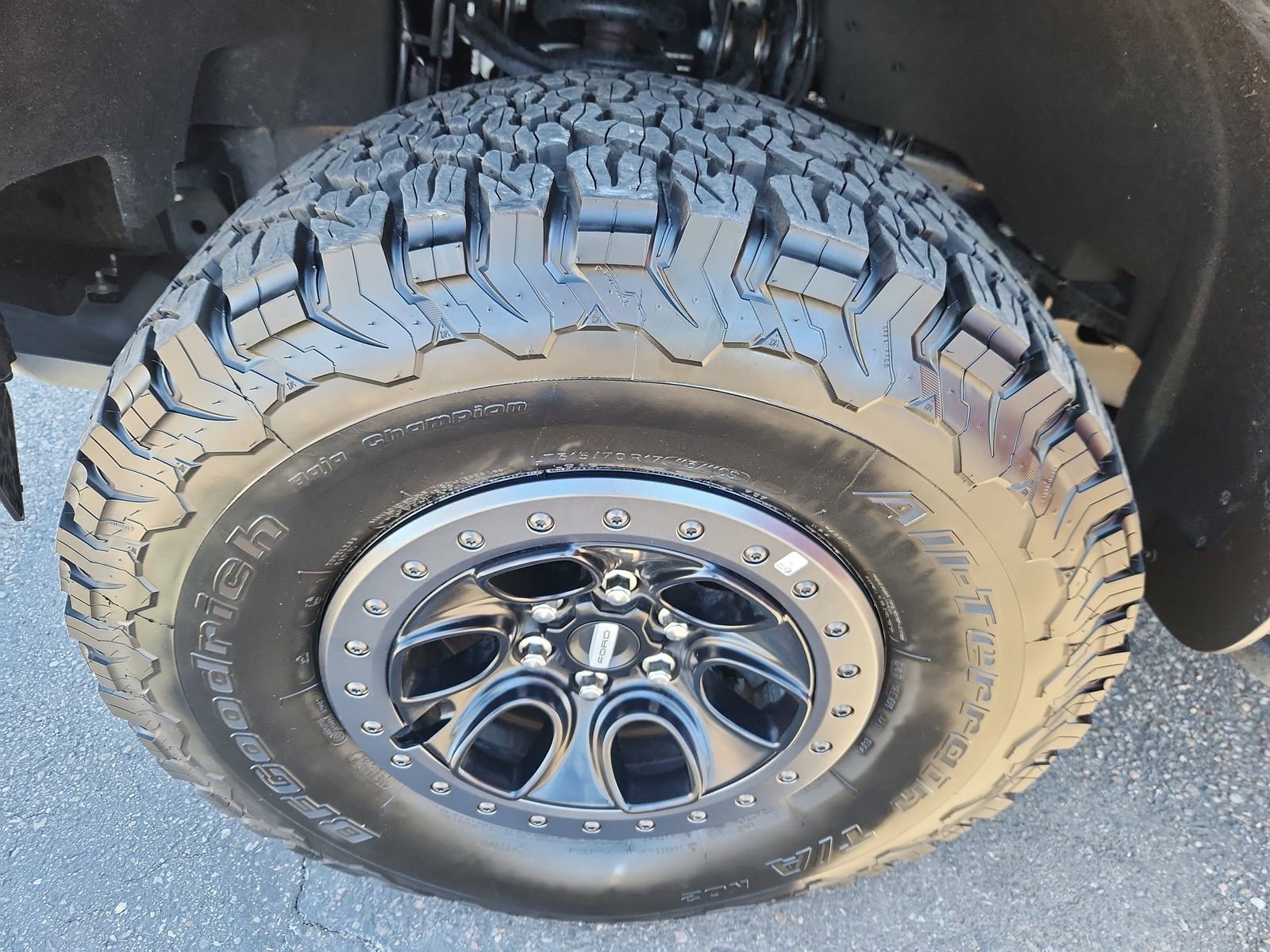 Used 2023 Ford F150 Raptor w/ Raptor Carbon Fiber Package image 19