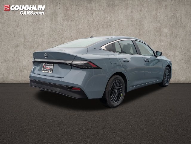 New 2027 Nissan Sentra SV w/ SV Convenience Package FWD image 8