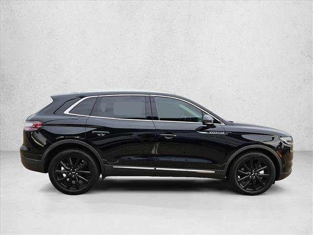 Used 2022 Lincoln Nautilus Reserve w/ Equipment Group 201A FWD image 4