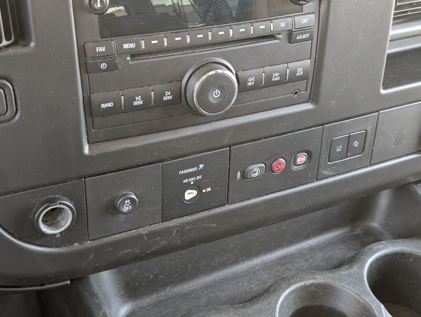 Used 2019 Chevrolet Express 2500 LT w/ LT Preferred Equipment Group RWD image 16