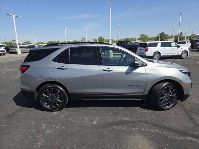 Used 2024 Chevrolet Equinox RS w/ LPO, Floor Liner Package FWD image 21