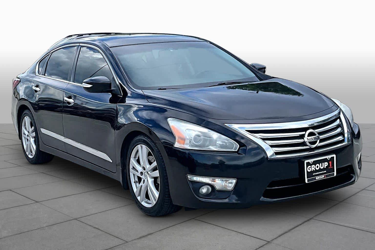 Used 2015 Nissan Altima 3.5 SL FWD image 3