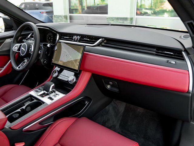 New 2026 Jaguar F-PACE R-Dynamic S image 29