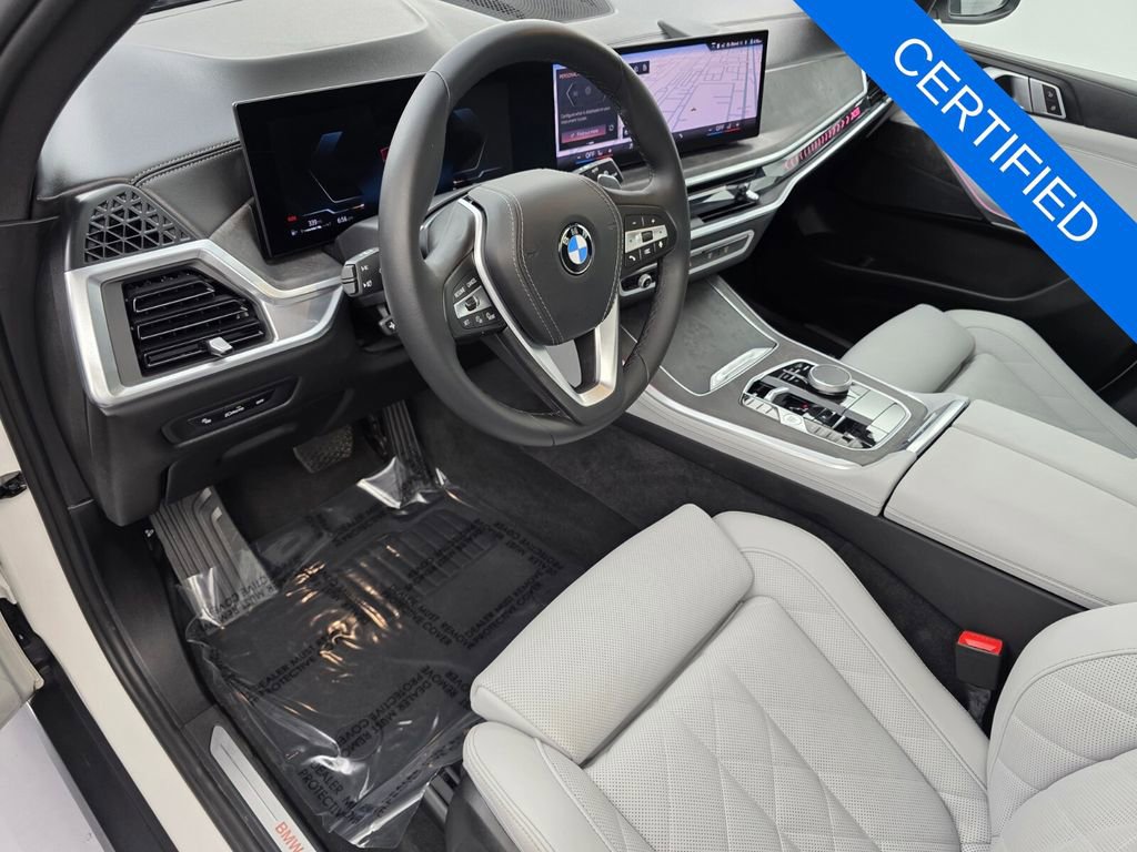Used 2024 BMW X5 sDrive40i image 10