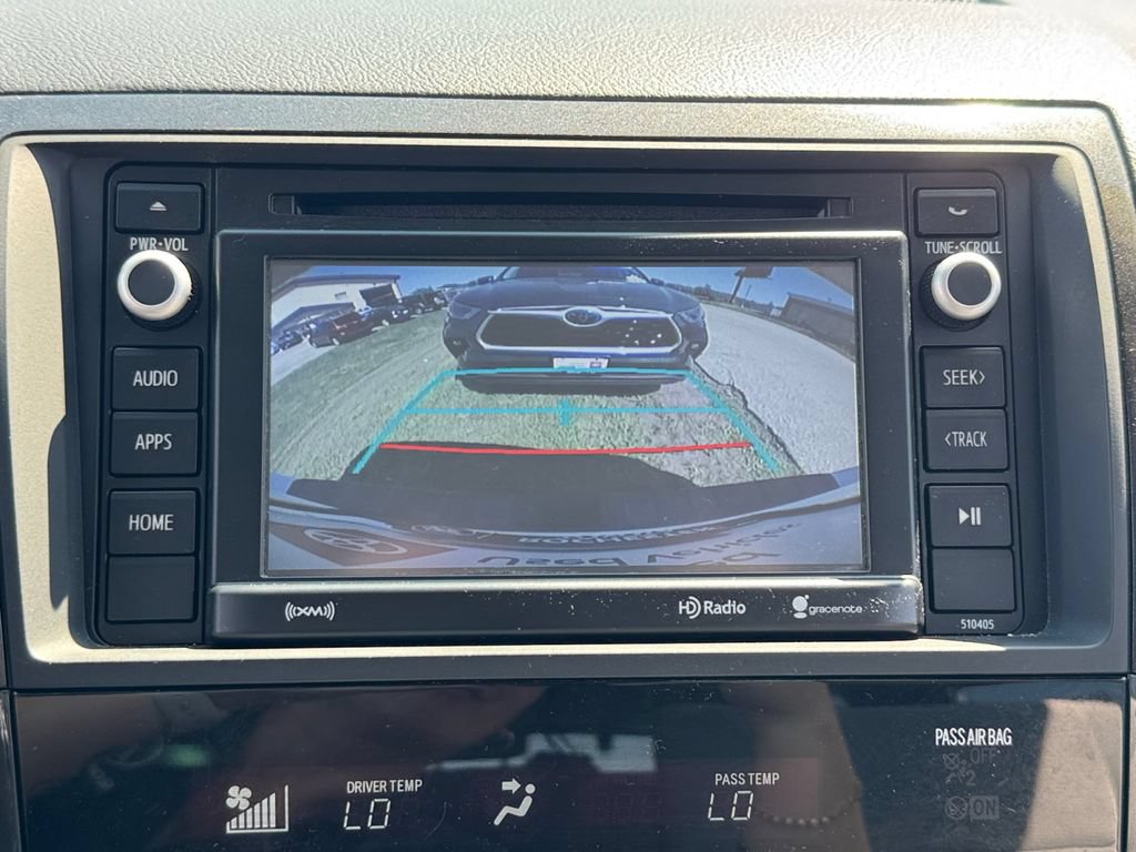 Certified 2019 Toyota Sequoia SR5 AWD/4WD image 22