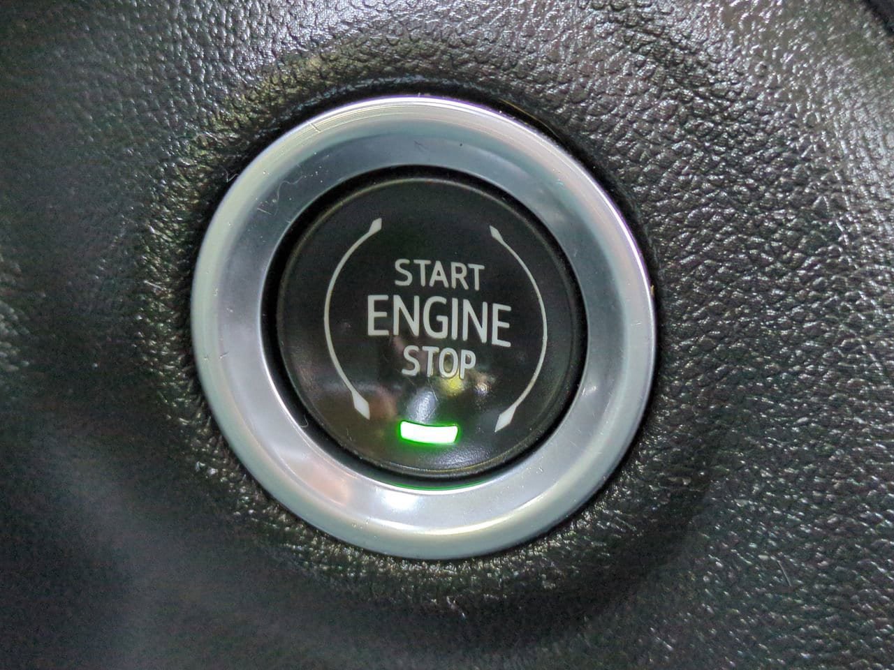 Used 2021 Chevrolet Silverado 1500 RST AWD/4WD image 27
